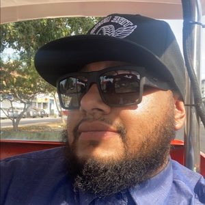 Meet your Posher, Diego